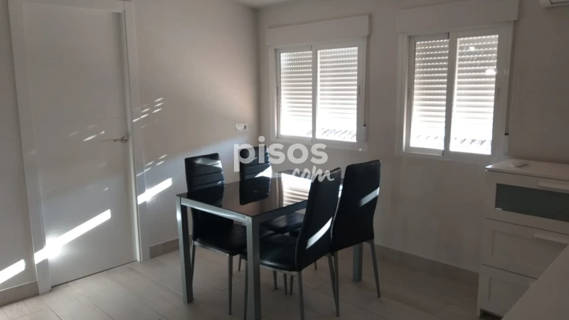 Apartamento en alquiler en Calle de San Cayetano