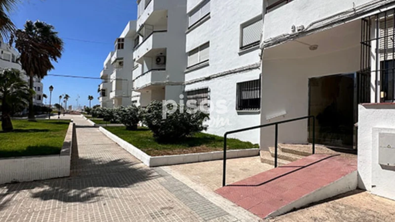 Piso en alquiler en Paseo Marítimo, 37, Valdelagrana (El Puerto de Santa María) de 550 €<span>/mes</span>