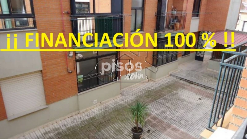 Dúplex en venta en Calle Arenal, San Cristóbal de La Cuesta de 91.000 €