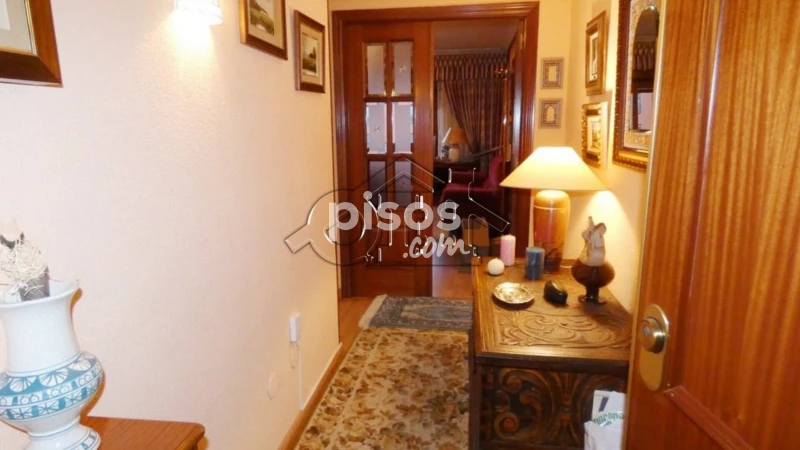 Piso en venta en San Isidro, Estación, San Isidro, Estación (Distrito Centro. Alcalá de Henares) de 395.000 €