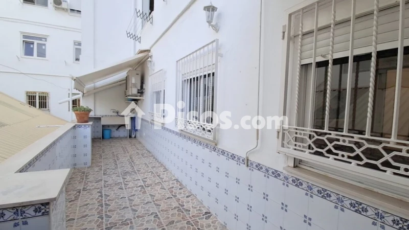 Fotografía del inmueble reportado: 1.300 €/mes — Valencia, Valencia