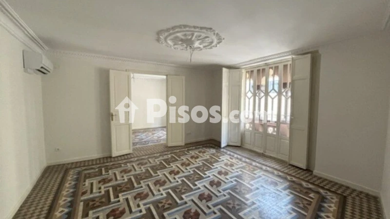 Fotografía del inmueble reportado: 2.400 €/mes — Valencia, Valencia