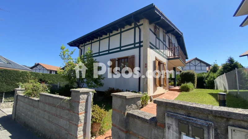 Casa en venta en Calle Samano - Vista 3