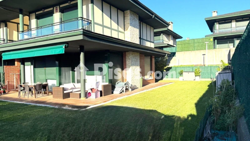 Chalet pareado en venta en Calle Barrio Brazomar - Vista 3