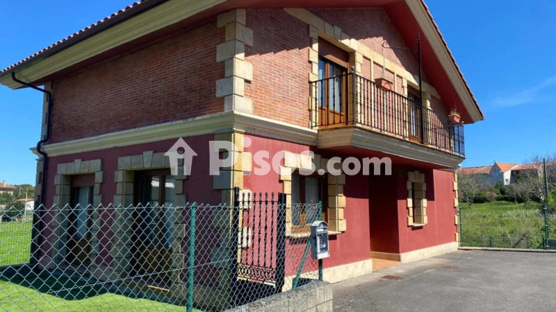 Casa en venta en Calle Islares - Vista 3