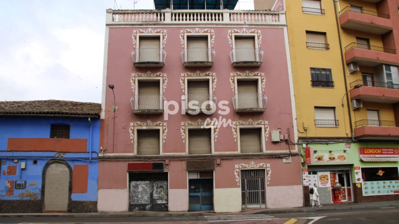 Casa en venta en Avenida de Pascual Marquina, 2, Calatayud de 150.000 €