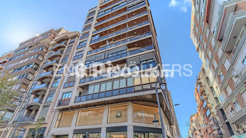 Pis – Alacant / Alicante, l'Eixample, l'Alacantí