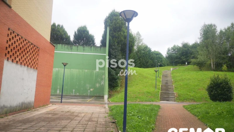 Local comercial en venta en Fanderia, Agustinak-Markola-Gaztaño (Errenteria) de 98.000 €