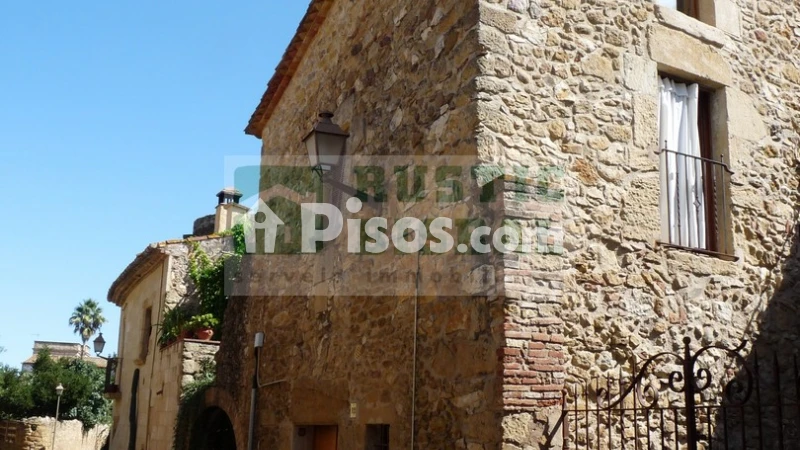 Fotografía del inmueble reportado: 850 €/mes — Girona, Girona