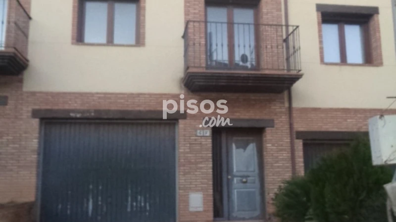 Casa adossada en venda a Calle San Antonio, 4, Villastar de 95.000 €