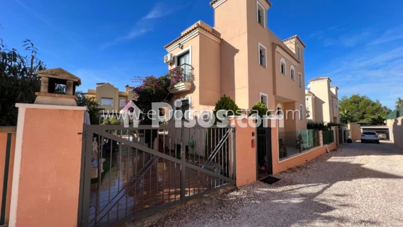 Casa – Torrevieja, Urbanización Los Balcones
