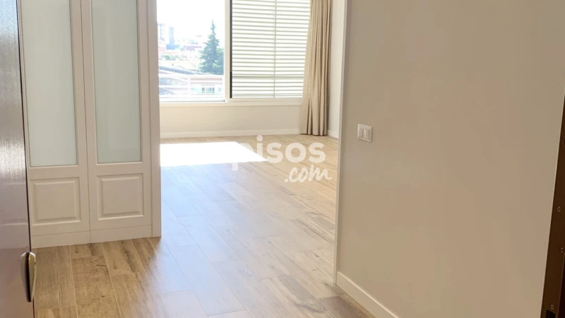 Apartamento en alquiler en Calle de Juan Ramón Jiménez