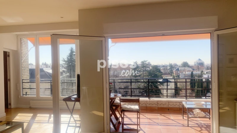 Piso en alquiler en Calle del Segre