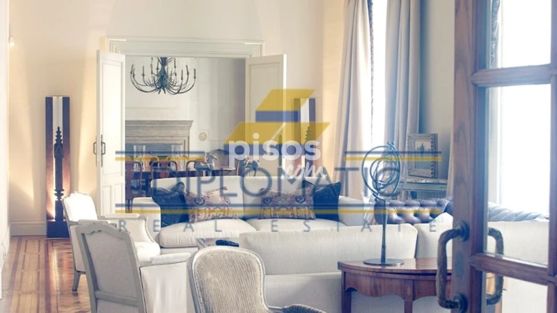 Piso en alquiler en Calle San Marcos