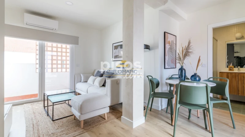 Apartamento en alquiler en Calle de Pinos Alta, cerca de Calle de Albendiego