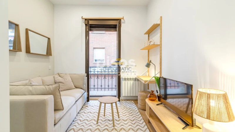 Apartamento en alquiler en Calle de Santa Hortensia