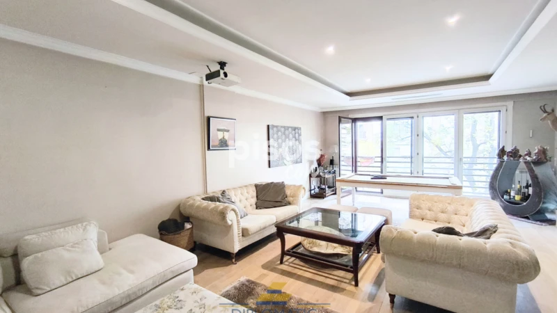 Piso en alquiler en Paseo de Eduardo Dato