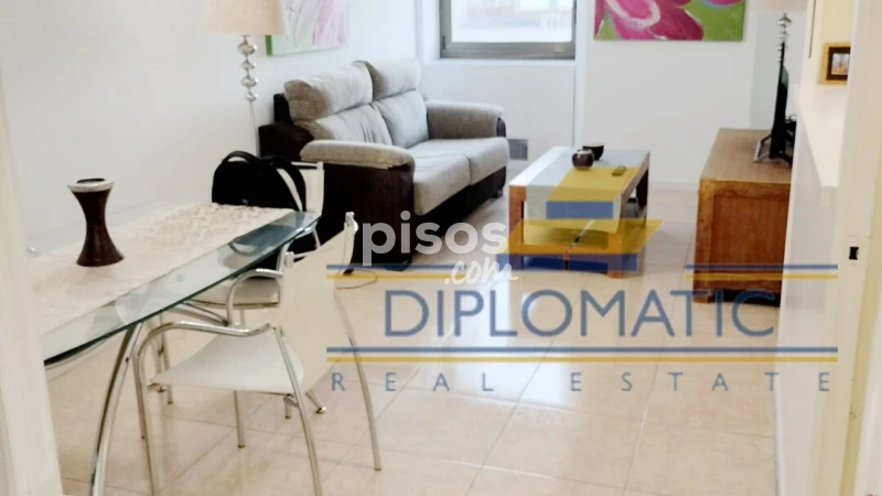 Apartamento en alquiler en Calle de la Princesa, cerca de Plaza de José Moreno Villa