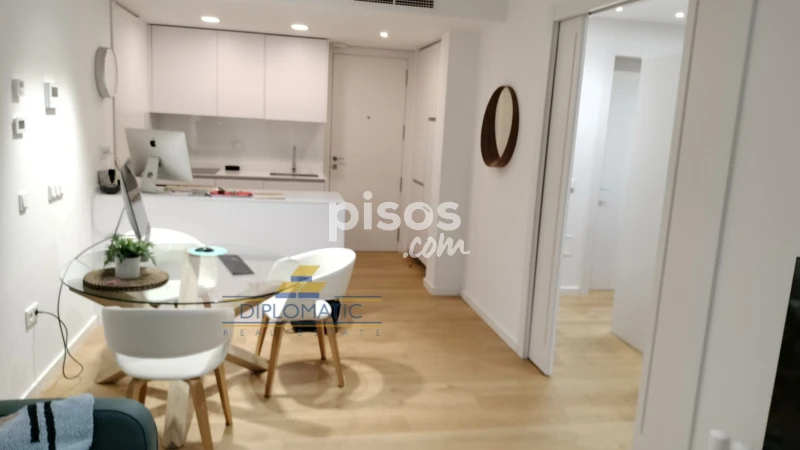 Apartamento en alquiler en Calle de Irún