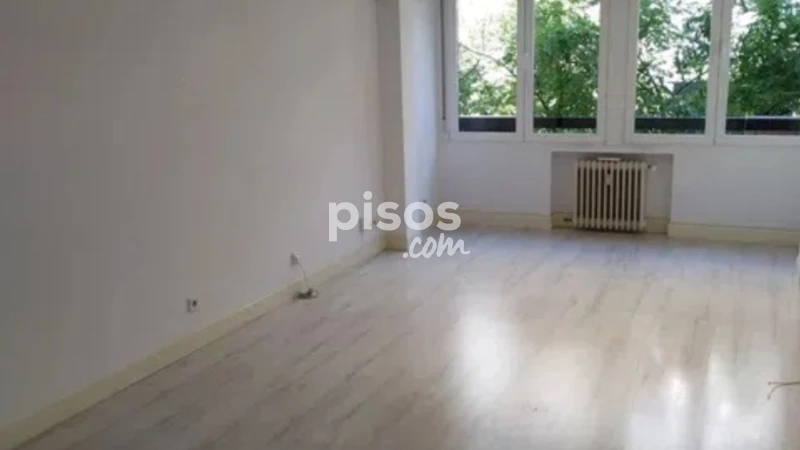 Piso en alquiler en Calle del General Pardiñas, cerca de Calle del General Oráa