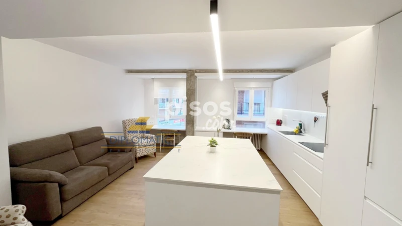 Piso en alquiler en Calle de Cartagena, cerca de Calle de Luis Cabrera