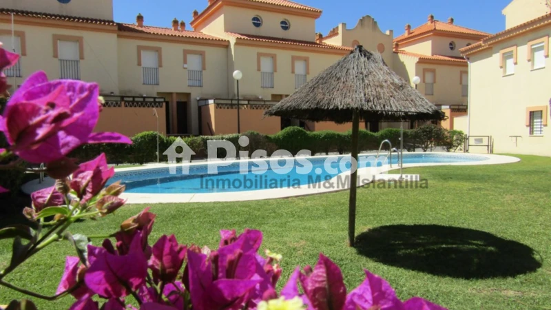 Casa adosada en venta en Paseo Flecha de La Nueva Umbría - Vista 3