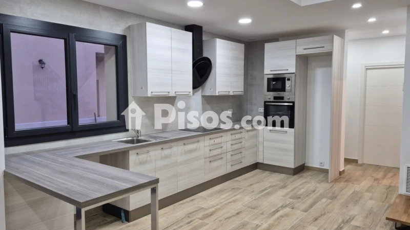 Chalet adosado en venta en Carrer del Mig - Vista 3
