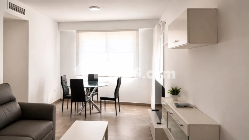 Fotografía del inmueble reportado: 750 €/mes — Granada, Granada