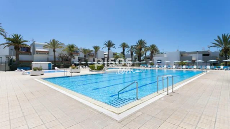 Apartamento en alquiler en Calle Ten-bel, Costa del Silencio-Las Galletas (Arona) de 1.000 €<span>/mes</span>