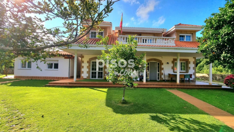Casa en venta en Novales, Oreña (Alfoz de Lloredo) de 390.000 €