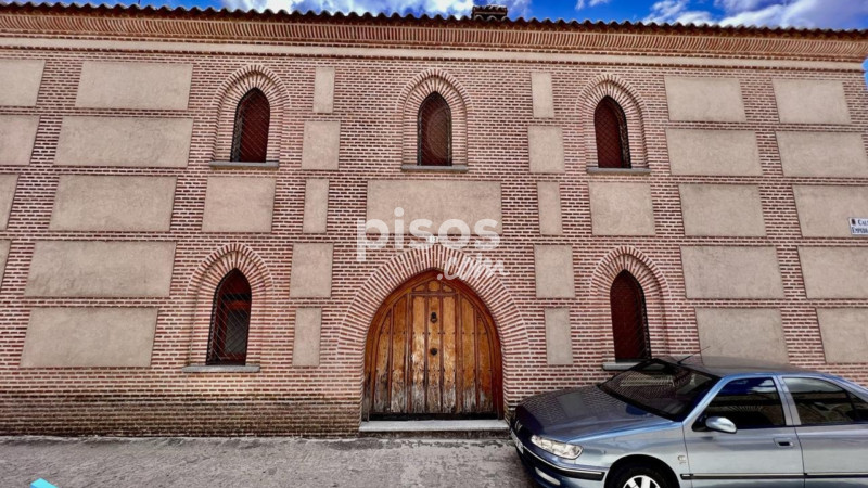 Xalet en venda a Calle de la Empedrada, Madrigal de Las Altas Torres de 160.600 €