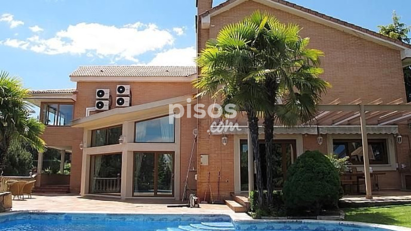 House for rent in Boadilla del Monte, Zona de - Boadilla del Monte, Bonanza (Boadilla del Monte) of 4.500 €<span>/month</span>