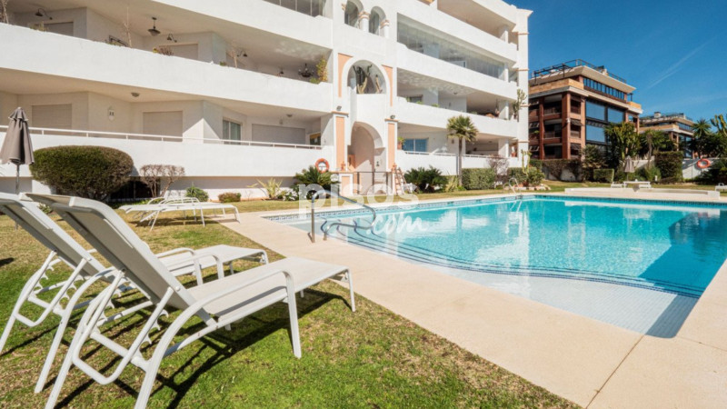 Apartamento en venta en Puerto Banús, Puerto Banús (Distrito Nueva Andalucía. Marbella) de 1.575.000 €