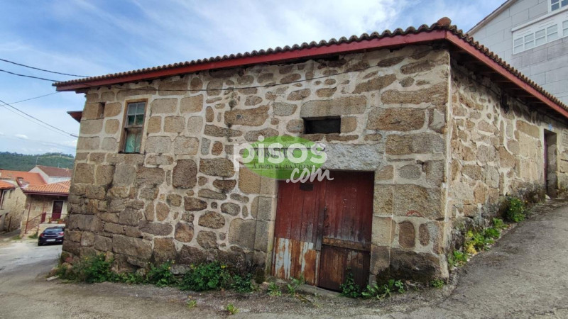 Casa en venta en San Cibrao Das Viñas, San Cibrao Das Viñas (Capital). Municipio de San Cibrao das Viñas de 125.000 €