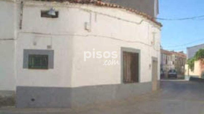 Casa en venta en Calle Reyes de España, Castilblanco de 14.300 €