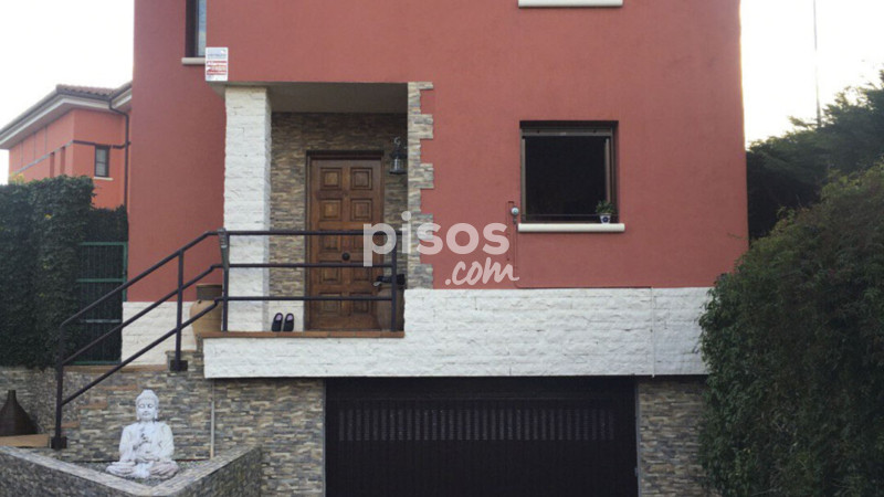 Casa en venta en Avenida de la Trasmiera, 55, Argoños de 265.600 €