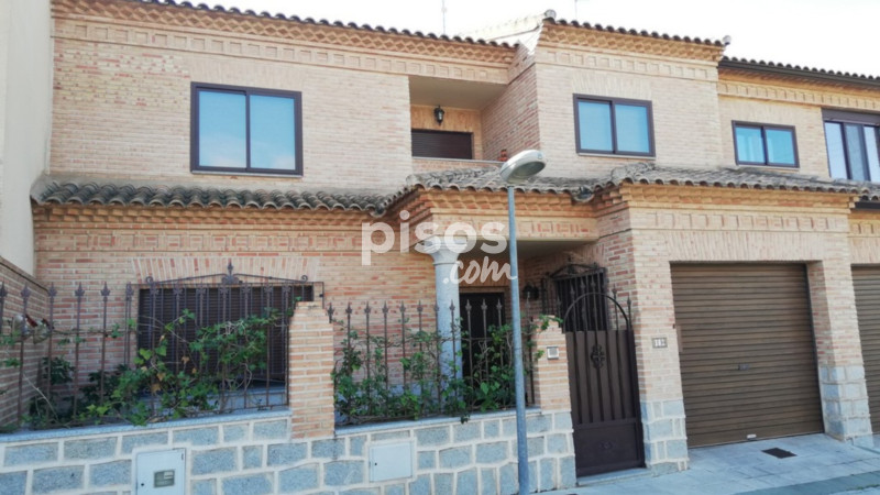 Casa en venda a Calle del Caño Verde, Burguillos de Toledo de 129.900 €