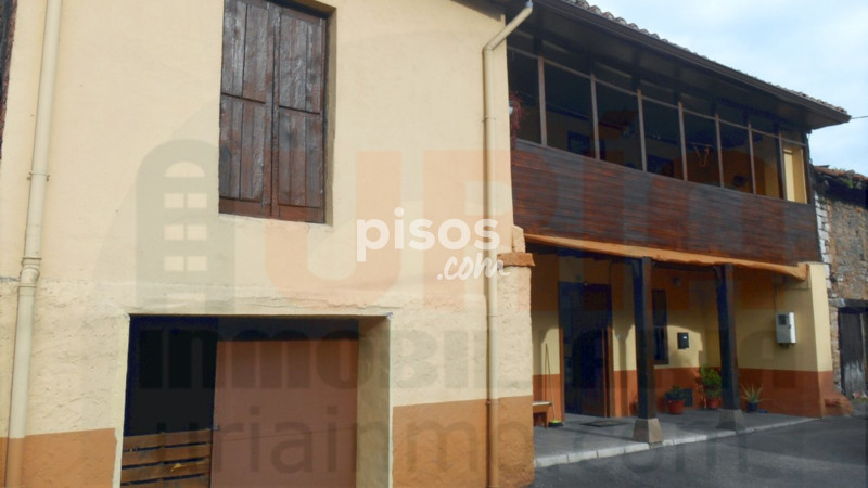 Casa en venta en Ribera de Arriba, Fresnedo (Soto Rey). Municipio de Ribera de Arriba de 110.000 €