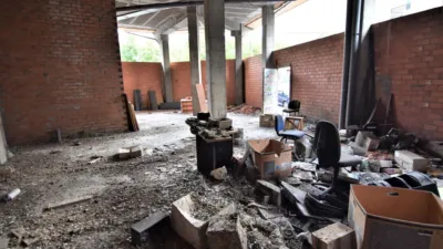 Local comercial en venta en Calle de Marina Nieto Álvarez, 16 - Más