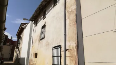 Finca rústica en venda a Calle de Abajo, El Crucero-Cortes (Burgos Capital) de 69.000 €