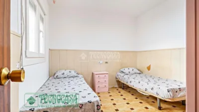 Casa adosada en venta en Centro, Centro (Distrito Núcleo Urbano. Roquetas de Mar) de 170.000 €