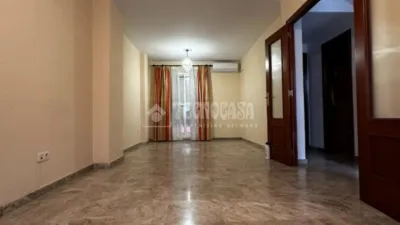 Casa adosada en alquiler en Santa Eufemia, Santa Eufemia (Tomares) de 1.400 €<span>/mes</span>