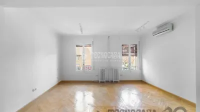 Piso en alquiler en Río Rosas - Imagen 3