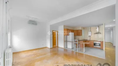 Piso en alquiler en Río Rosas - Imagen 2