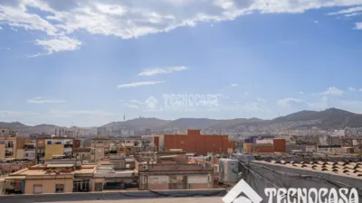 Piso en venta en Avinguda de Santa Coloma, cerca de Plaça de Pau Casals, Riu Nord-Riu Sud (Santa Coloma de Gramenet) de 239.000 €