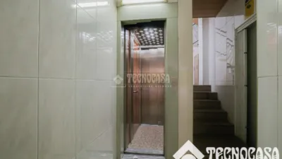 Piso en venta en Avinguda de Santa Coloma, cerca de Plaça de Pau Casals, Riu Nord-Riu Sud (Santa Coloma de Gramenet) de 239.000 €