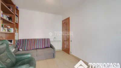 Piso en venta en Avinguda de Santa Coloma, cerca de Plaça de Pau Casals, Riu Nord-Riu Sud (Santa Coloma de Gramenet) de 239.000 €