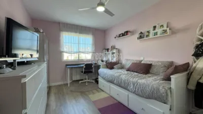 Casa adosada en venta en Castañeras, Castañeras (Arroyomolinos) de 544.900 €