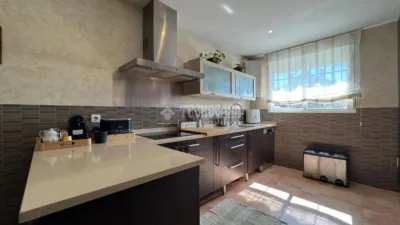 Casa adosada en venta en Castañeras, Castañeras (Arroyomolinos) de 544.900 €