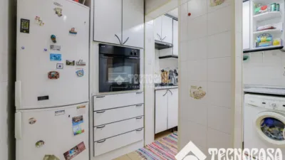 Piso en venta en Carrer de Sant Crispí, cerca de Passatge Comercial, Ca n'Anglada (Terrassa) de 132.900 €